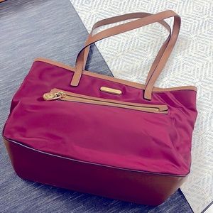 Pre-loved Michael Kors Nylon Bag